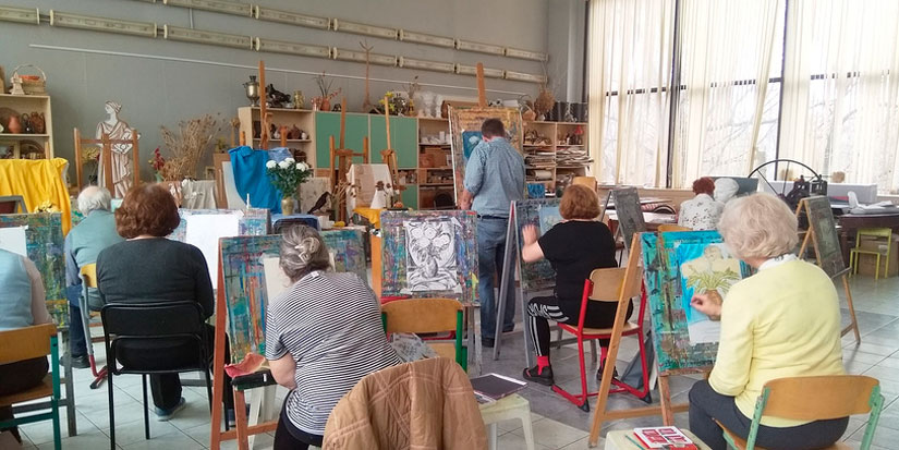 Забота о тех, кто заботится: почему нужна поддержка ухаживающим родственникам