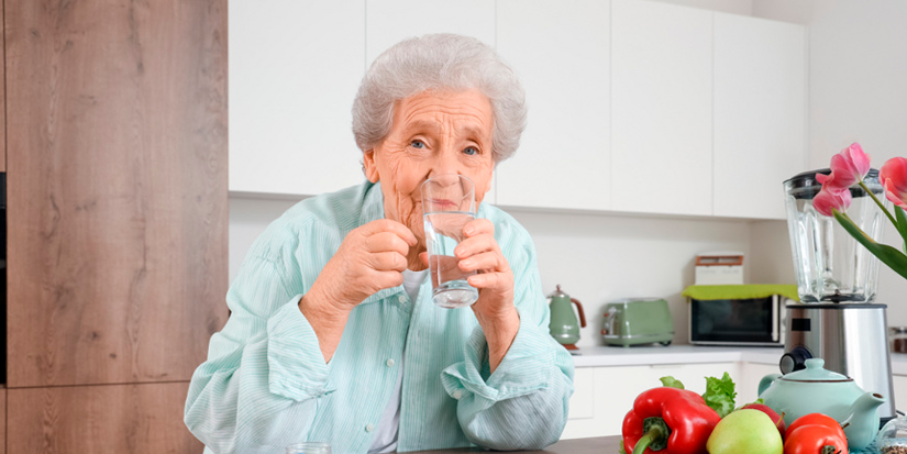 Весенний авитаминоз: особые риски для пожилых людей